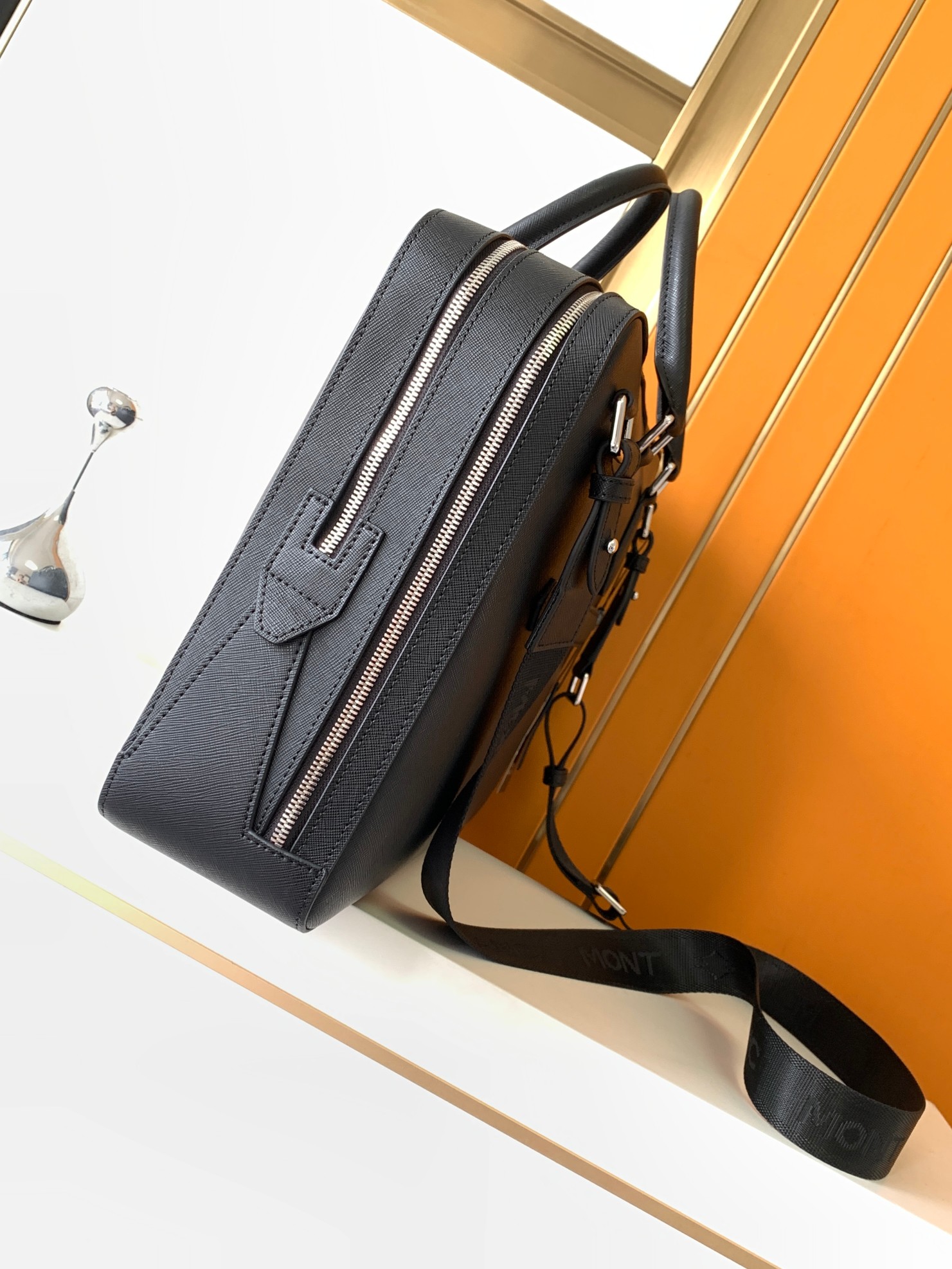 Luxury Men's Top-Handle Bags P - Leather Work Bag ulasan dan harga